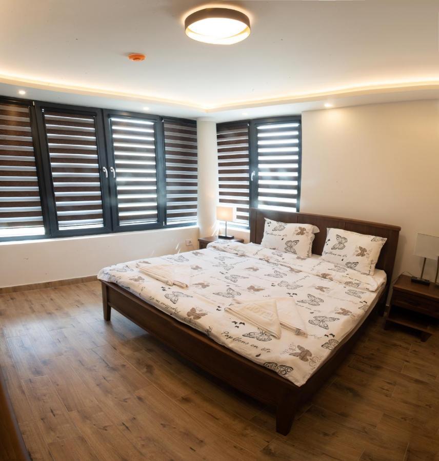 Zoo Misic Prenociste Hotel Vranje Ngoại thất bức ảnh
