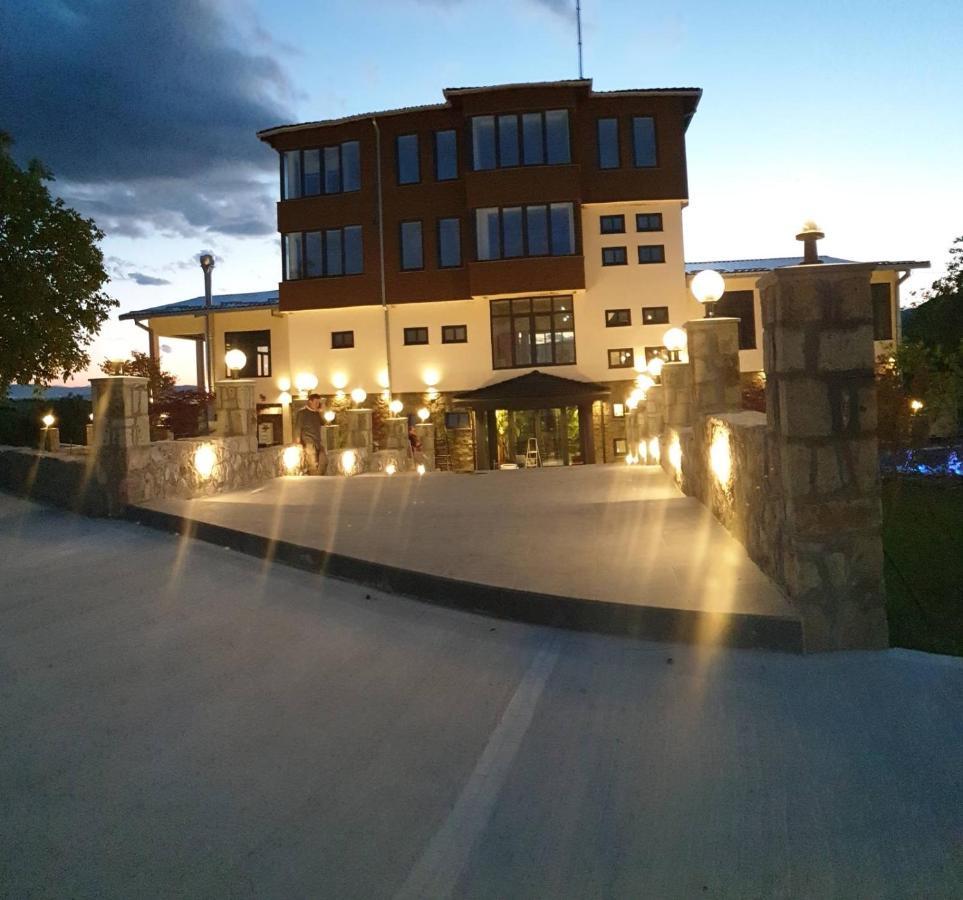Zoo Misic Prenociste Hotel Vranje Ngoại thất bức ảnh