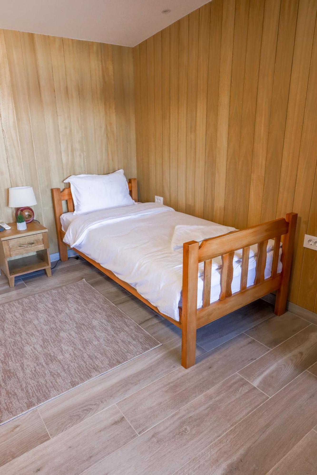 Zoo Misic Prenociste Hotel Vranje Ngoại thất bức ảnh