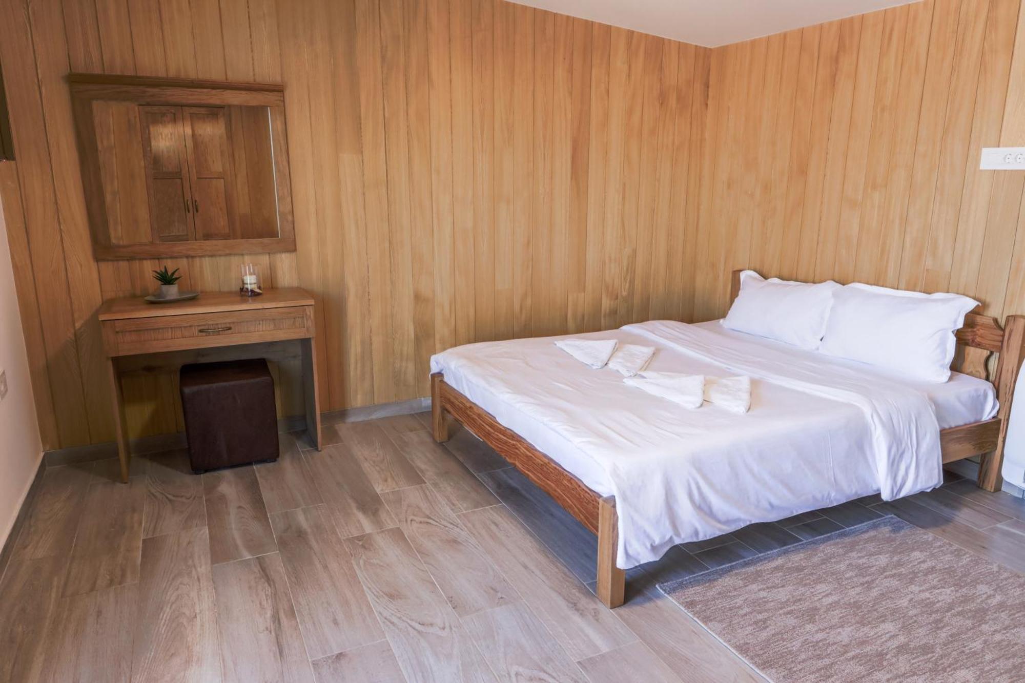 Zoo Misic Prenociste Hotel Vranje Ngoại thất bức ảnh